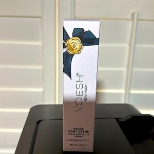 Voesh vegan body cream. 3oz Lavender Land New in the box.